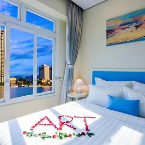 Premier Room